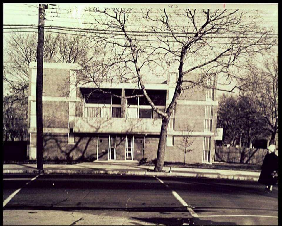 Dixwell Ave