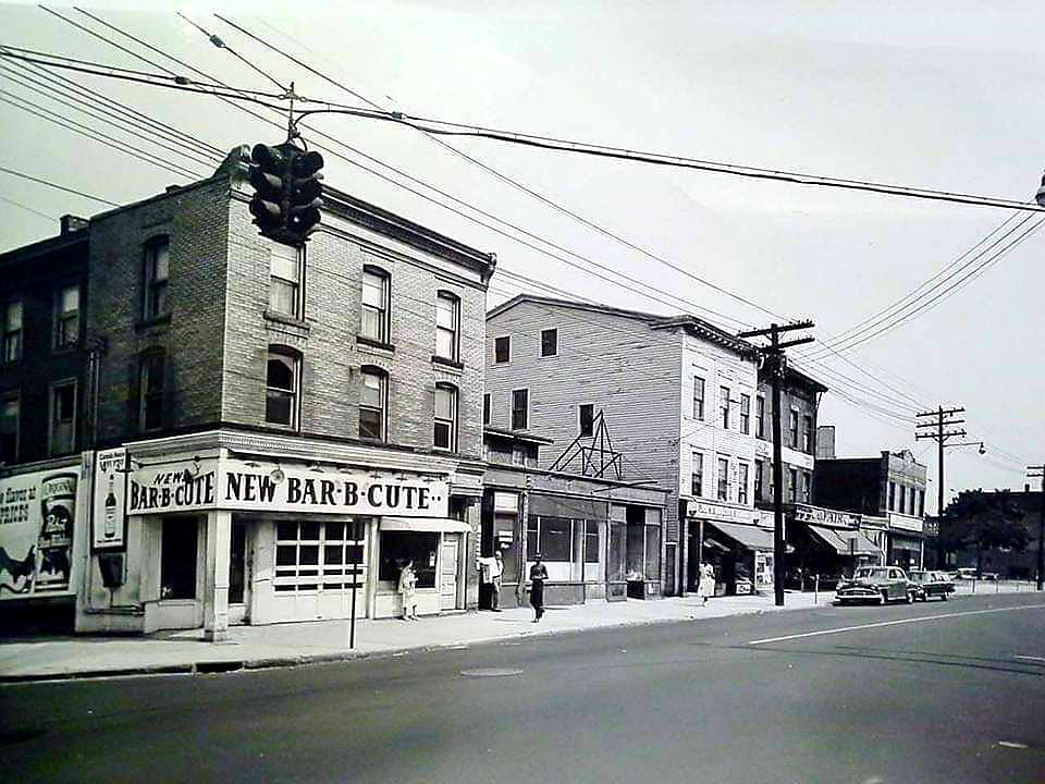 Dixwell Ave